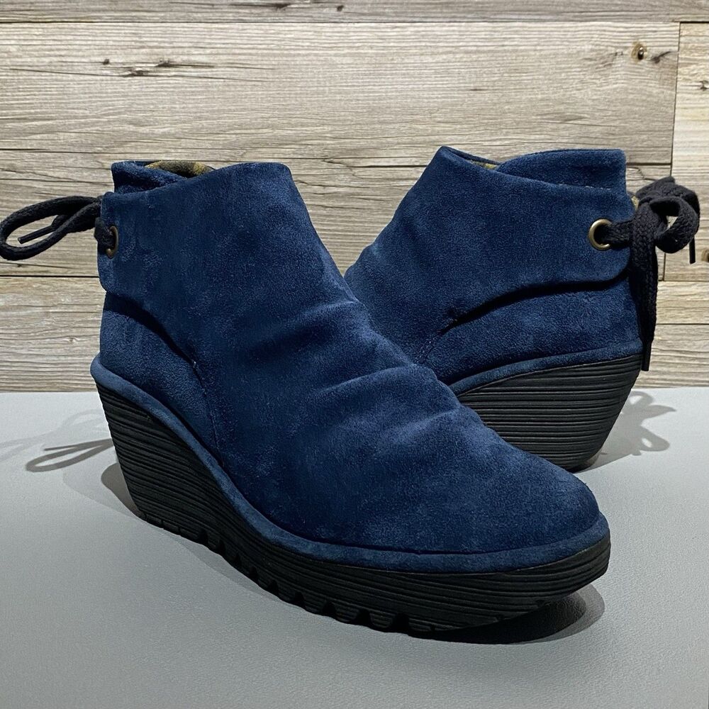 Fly London Yebi Blue Suede Wedge Booties Crinkled Tie Back EU 39 US 8-8.5 Chunky